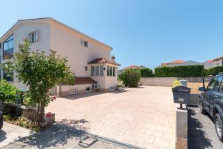 Nevistic Apartmani Trogir - Trogir - 3