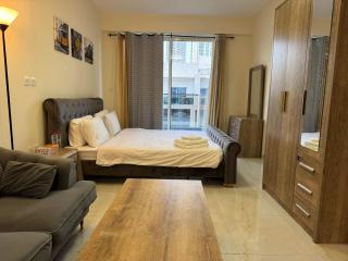 Furnished Studio in JVC Hassle-Free Living - 7