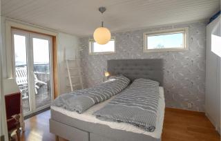 Lovely Home In Hakenäset With Sauna - 1
