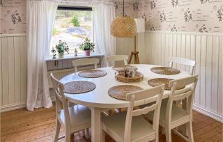 Lovely Home In Strömstad With Wifi - Strömstad - 1