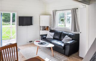 Cozy Home In Henån With Kitchen - Henån - 9