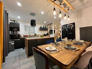 Villa Prestige Piscine, barbecue, Clim, Jardin top prosconciergerie - Cournonterral - 8