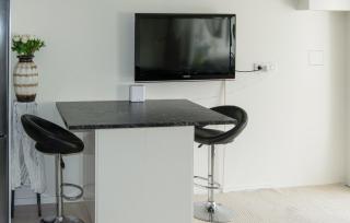 2 Bedroom Cozy Home In Skärholmen - Estocolmo - 2