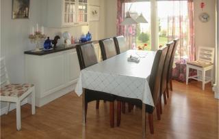 Amazing Home In Säffle With Kitchen - 2