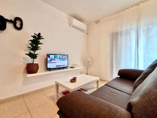 AYRES APART - 6