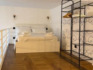 BeNi's House - Syracuse - 2
