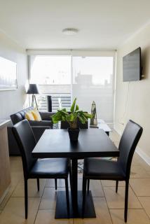 Chic 1BR Oasis in Centro Metro Bliss Your Doorstep - Santiago - 2