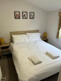 The Retreat at Lido Leisure Park - Knaresborough - 1