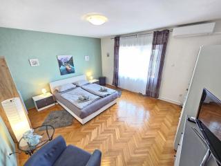 BRLJA NV - Apartment for 4 persons - Novi Vinodolski - 1