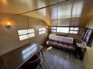 Vintage Caravan in Joshua Tree, Perfect for Stargazing for a Peaceful Getaway in California - Joshua Tree - 4