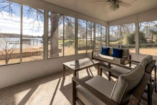 Breathtaking Cottage with Fire Pit and Amazing Views in Mooresville, North Carolina - 3