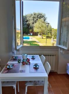 Lake View, Pool and Relax in a Private Villa - 7