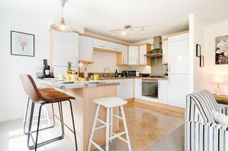 2BR Flat Near City Centre with Free Parking - Heeley - 6