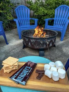 Family Cabin with Outdoor Living Areas and Foosball Table in NC - Charlotte - 0