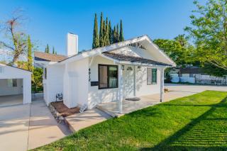 #Marbella Lane - Classy 3BR Jewel with Open Vibe - Yorba Linda - 0