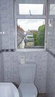 Comfy 2-bed Apartment City Centre - 4 - Dublin - 3