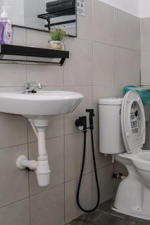 Spacious 4-Bedroom Family Home Near Senai JB - Kampung Seelung - 5