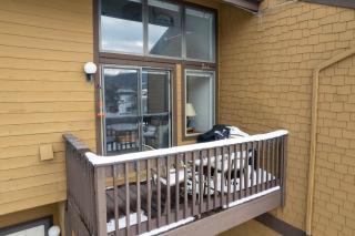 Meadow Ridge Court 31 Unit 4 - 5