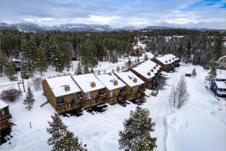 Meadow Ridge Court 31 Unit 4 - 3