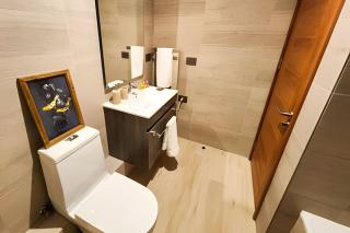 Moderno Edifício Frente al Lago - 2