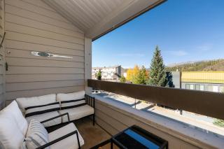 Snowblaze Condos Building C unit 22 - 4