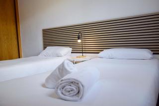 Apartamentos Zaragoza Suites El Pilar 3000 - Zaragoza - 3