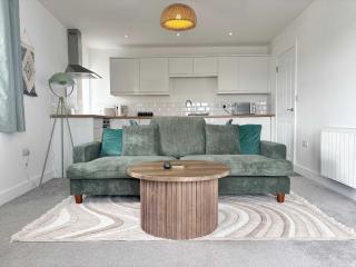 Stylish Penzance Apartment 2 Beds & Balcony - Penzance - 9