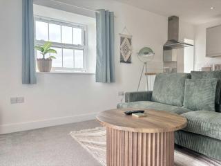 Stylish Penzance Apartment 2 Beds & Balcony - Penzance - 3