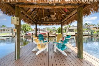 WOW! Waterfront Luxury, Heated Pool, Bikes, Dock w/Tiki - Best Beach Villa - Roelens - 9