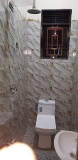 Lynton Cave and Camp - Iganga - 2