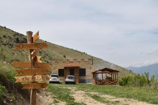 Harmony Mountain Cottage - Areni - 9