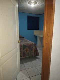 Hostal The New Shelter - 1