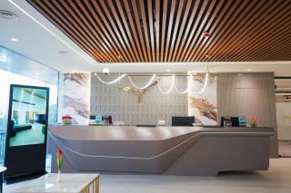 Town Square Suites - 7