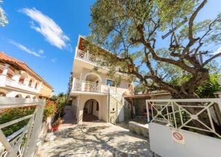 Villa Eleni - Gound Floor Apartment - Amoudi - 8
