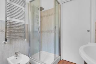 SIMPLY HOME SARONNO Stazione-Centro-Milano-Varese-Como-MXP - Saronno - 2