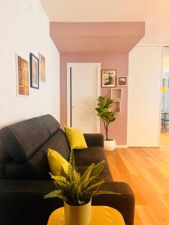 Elegant apartments in the historic center - Verbania - 9