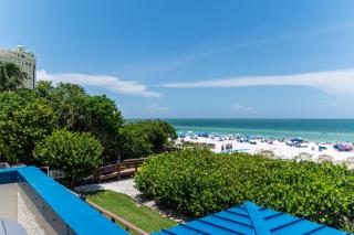 Relaxing Beachfront Stay at The Apollo - Marco Island - 4