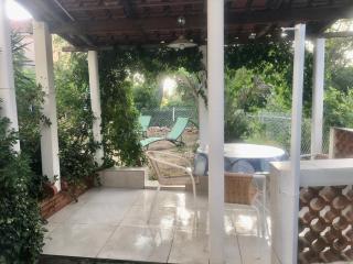 Beachfront Rooftop House - Le Pradet - 3