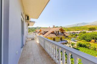 Hometown Apartment 2 - Gjirokastra - 6