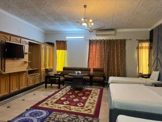 Arizona Lodge Guesthouse - Islamabad - 8