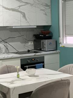 Sunflower Apartment - Saranda - 7
