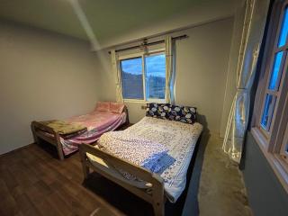 Tamang Family Homestay - Nagarkot - 2