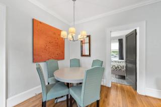 Chic Comfortable 2BR with Porch near Dilworth - 6