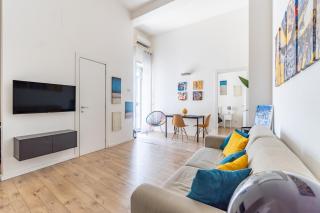 Sunny Apartment - 8