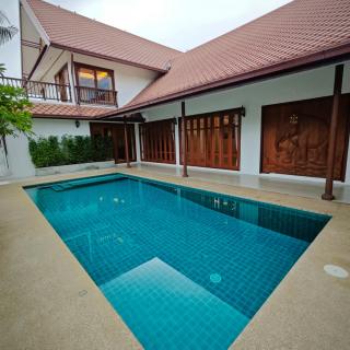 Baan thai pool villa pattaya - 1