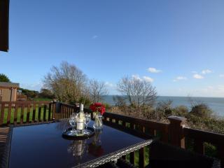 3 Bed in Brixham BX012 - Brixham - 0