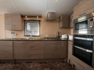 3 Bed in Brixham BX012 - Brixham - 3