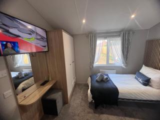 Sweet Bay Laurel - Cherry Lea Park - Skegness - WIFI - Burgh le Marsh - 2