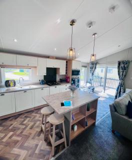 Sweet Bay Laurel - Cherry Lea Park - Skegness - WIFI - Burgh le Marsh - 1