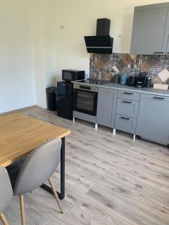 SpaceStays Apartment For 4 - Bochum - 6